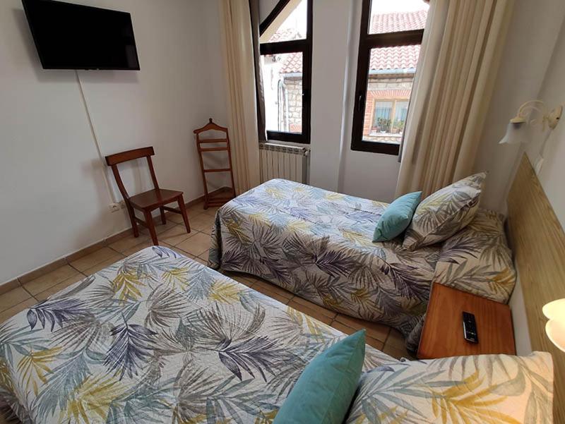 Royuela Hostal Εξωτερικό φωτογραφία